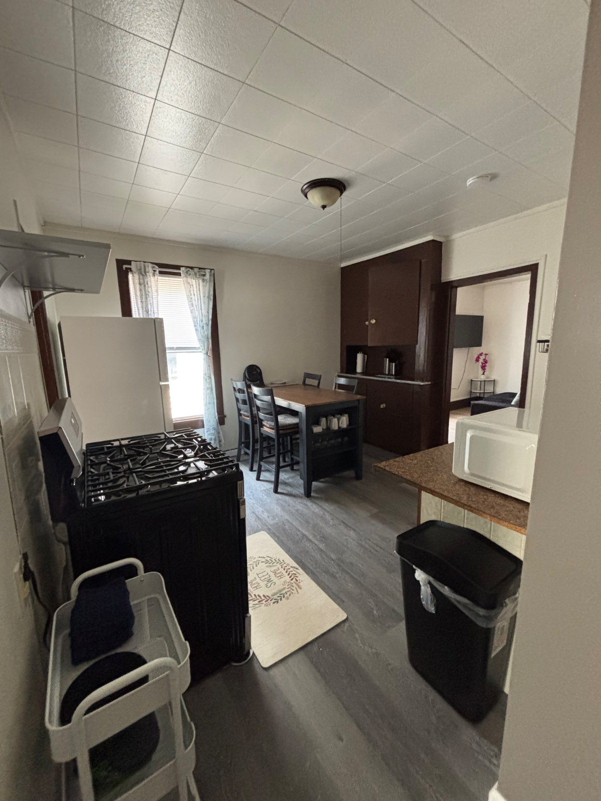 2 Bedroom - Photo 8
