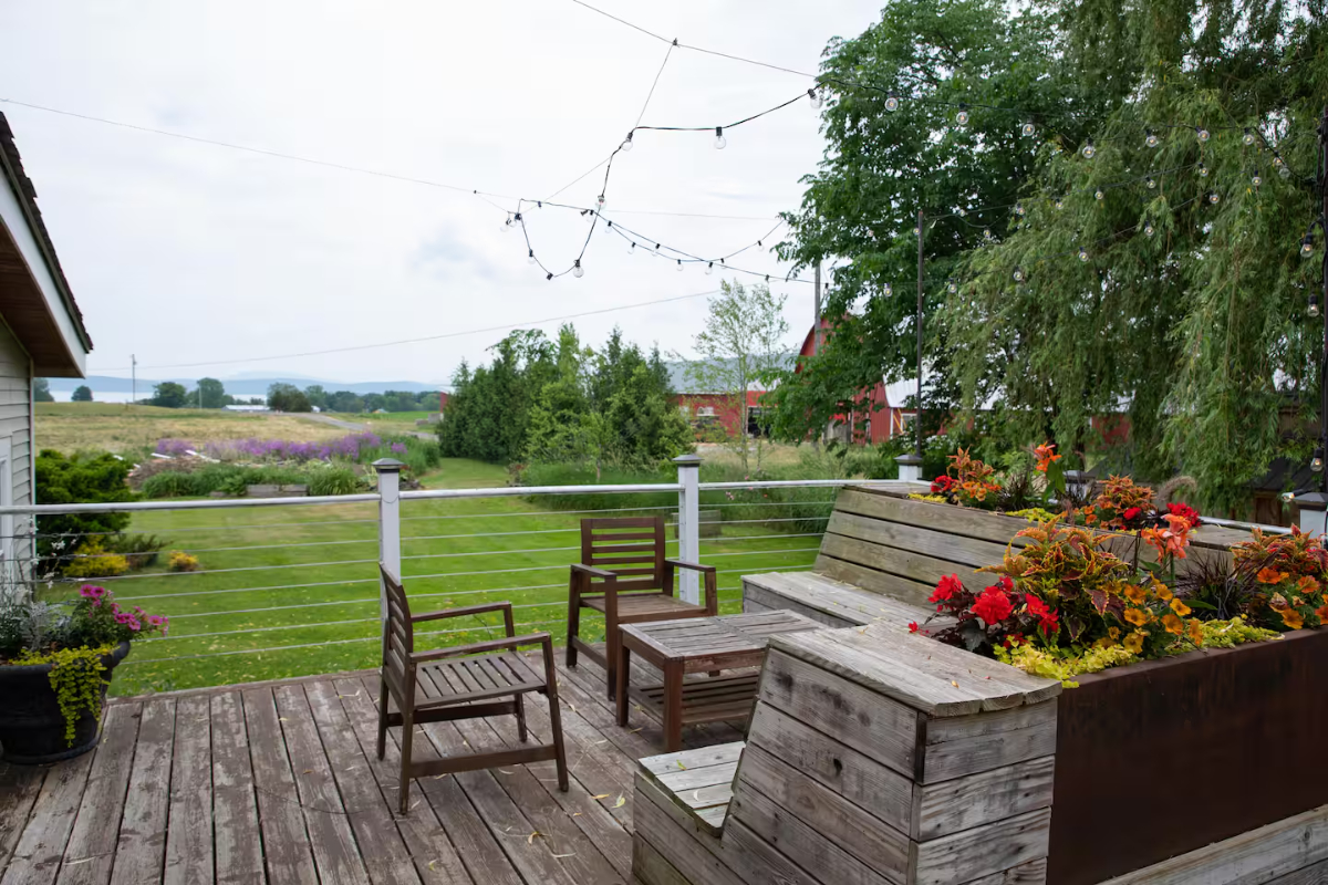 Gorgeous 1835 Farmhouse w. Lake/MTN Views - Photo 10