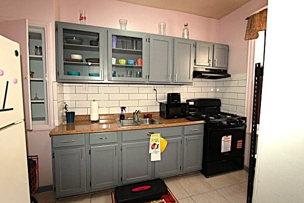 FULLY FURNISHED SHORT-TERM HAVEN - Photo 4