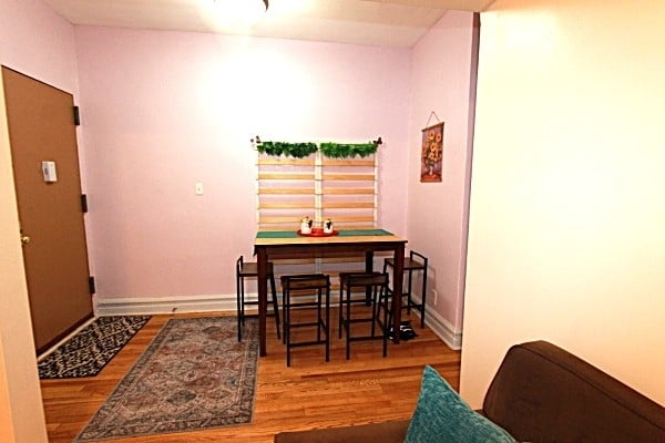 FULLY FURNISHED SHORT-TERM HAVEN - Photo 3