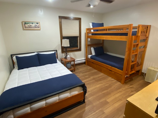 2 BR residence on lovely horse farm - Photo 8