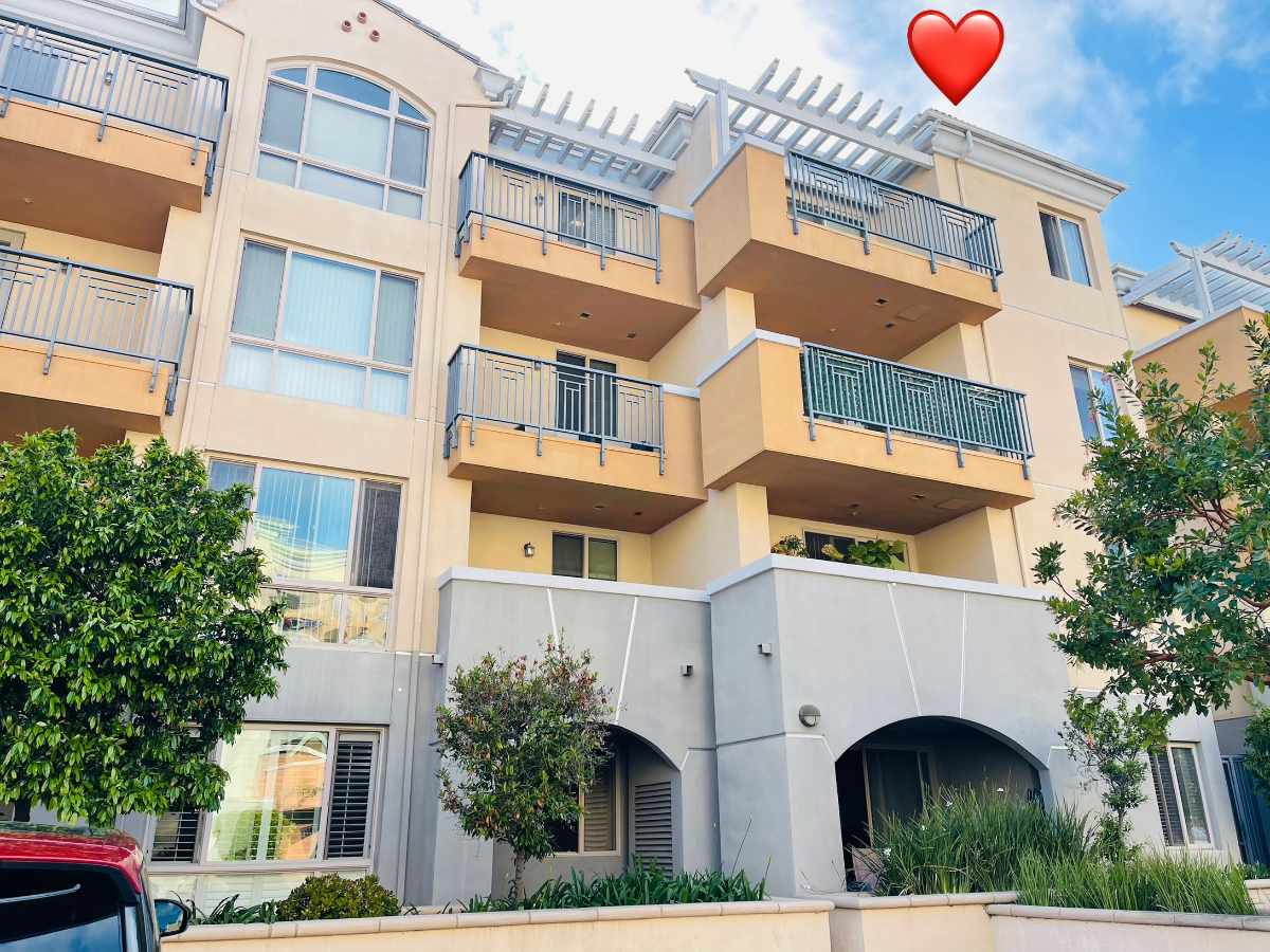 Gated Luxury Top Floor End Unit 2B1B Elevator Condo In Carmel Valley San Diego, next to Del Mar Highlands Town Center - Photo 1