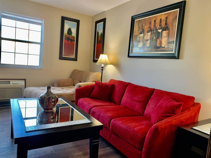 Horse Haven - Minutes to I-64 - Photo 2