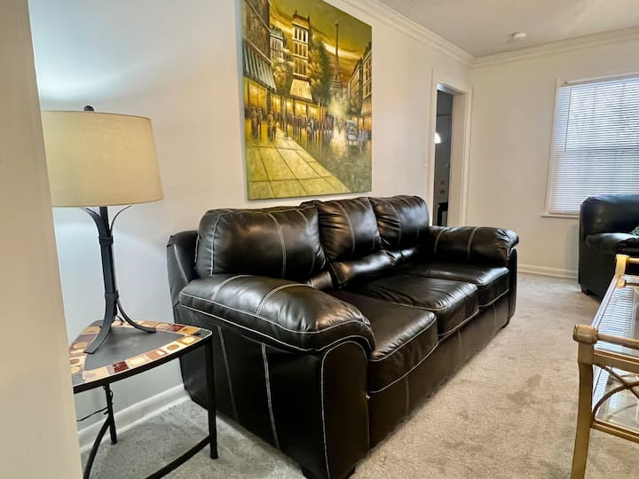 West Gate Retreat - King Bed - Double Decks - Photo 2