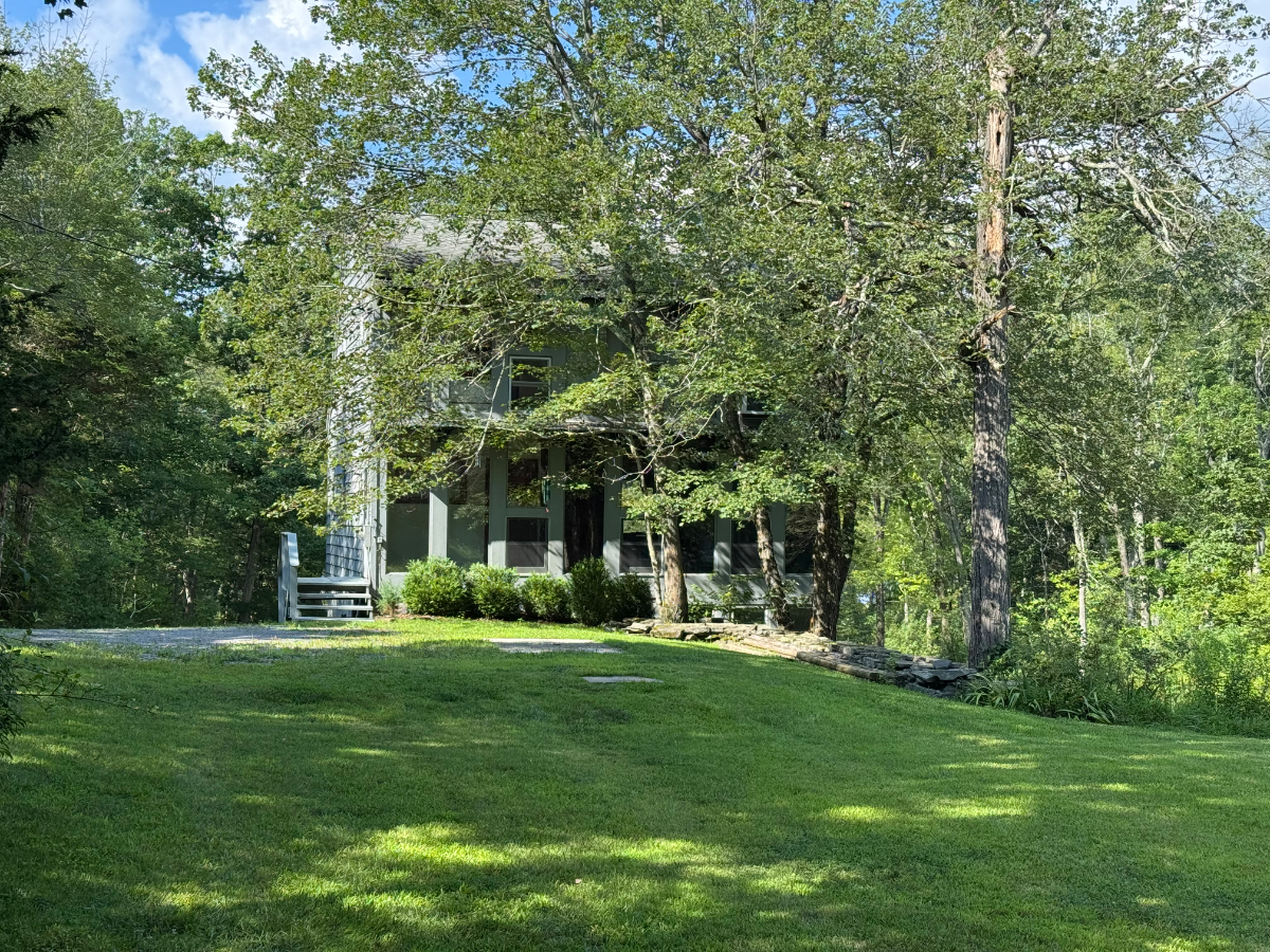 Private Wooded Modern Lakeside Home near Rhinebeck - Photo 3