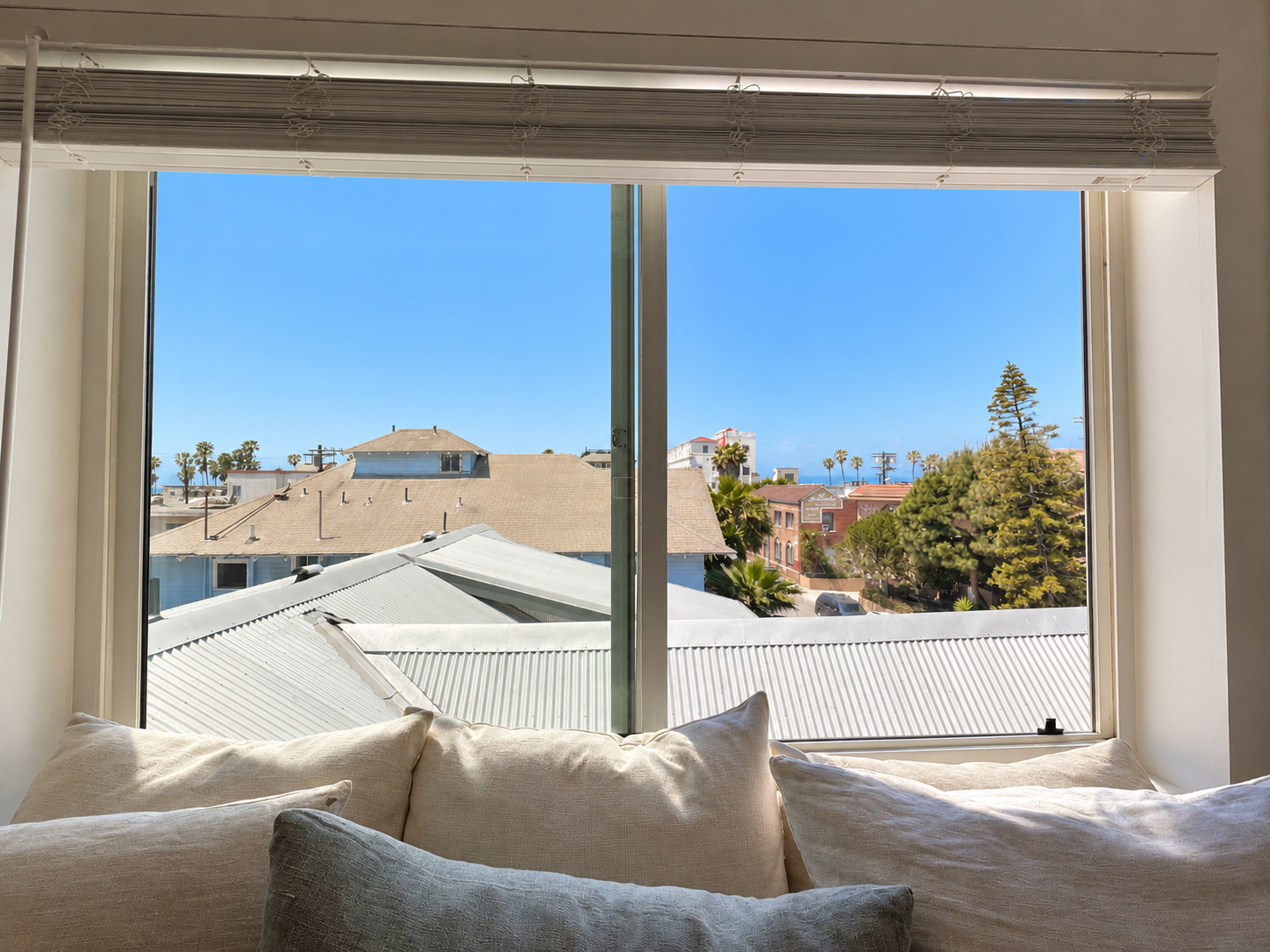 Furnished Venice Beach Living - Steps to the Ocean - Photo 3