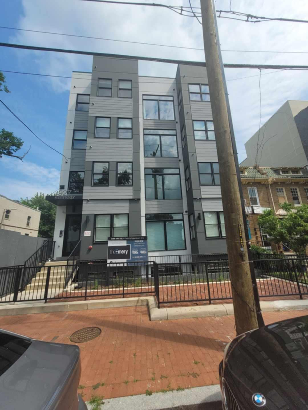 Move-In Ready DC Condo - Fully Furnished and Flexible Lease - Photo 2
