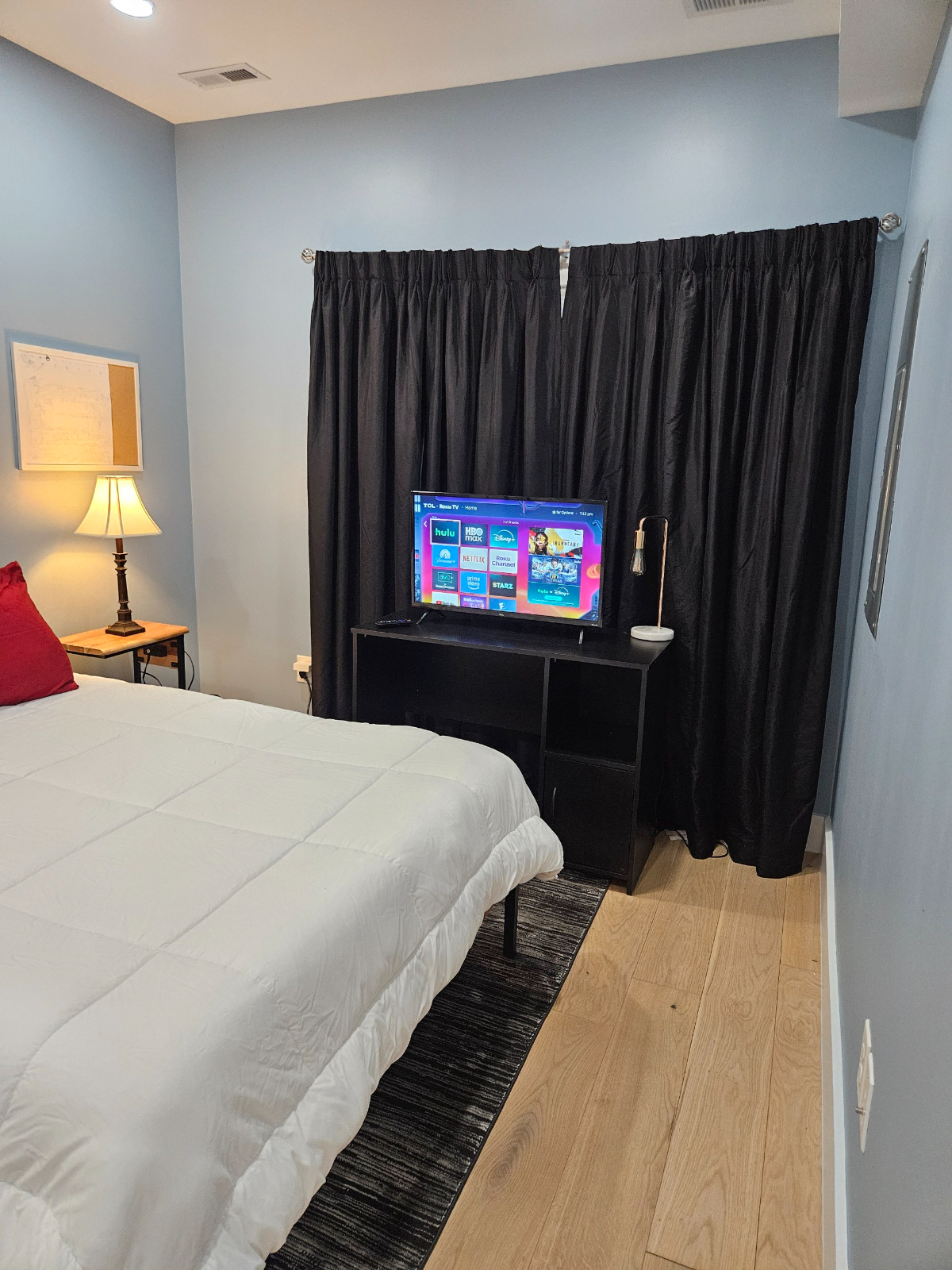 Move-In Ready DC Condo - Fully Furnished and Flexible Lease - Photo 7