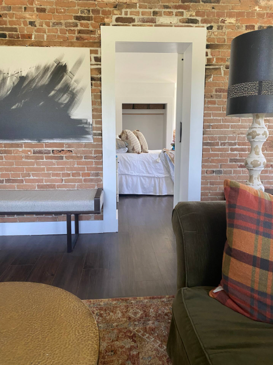 Remarkable Saratoga 1 Bedroom Fully Furnished Unit - Photo 9