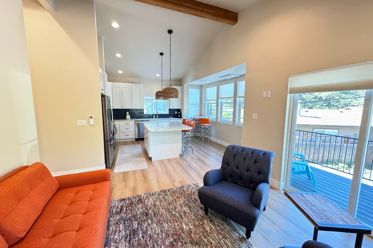 Private Apartment Walkable to River and Downtown - Photo 1