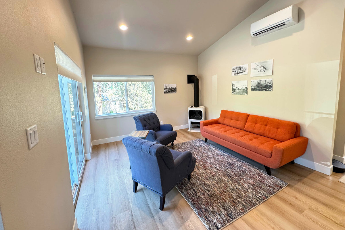 Private Apartment Walkable to River and Downtown - Photo 3