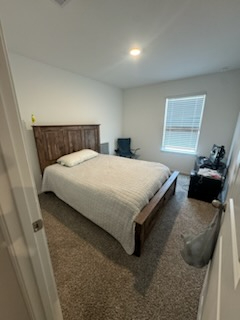 Cozy home in a quiet neighborhood. - Photo 3