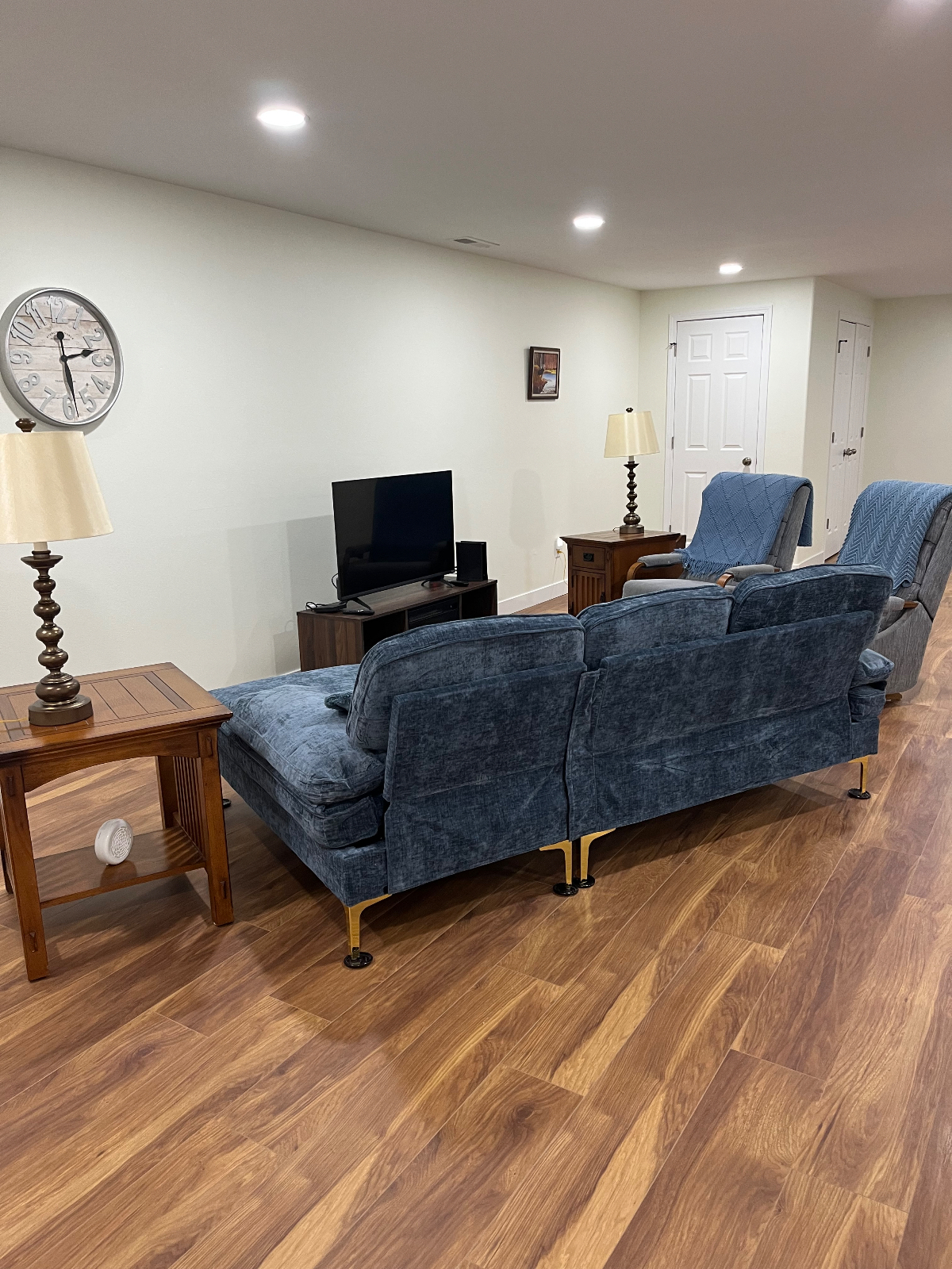 Furnished Apartment in Gillette Wyoming - Photo 2