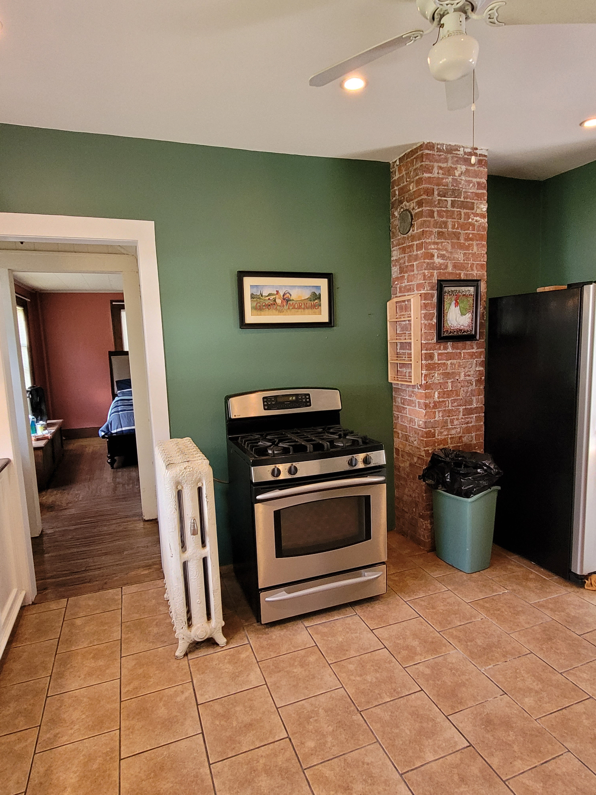 Cozy Historic Walton Home - Photo 2