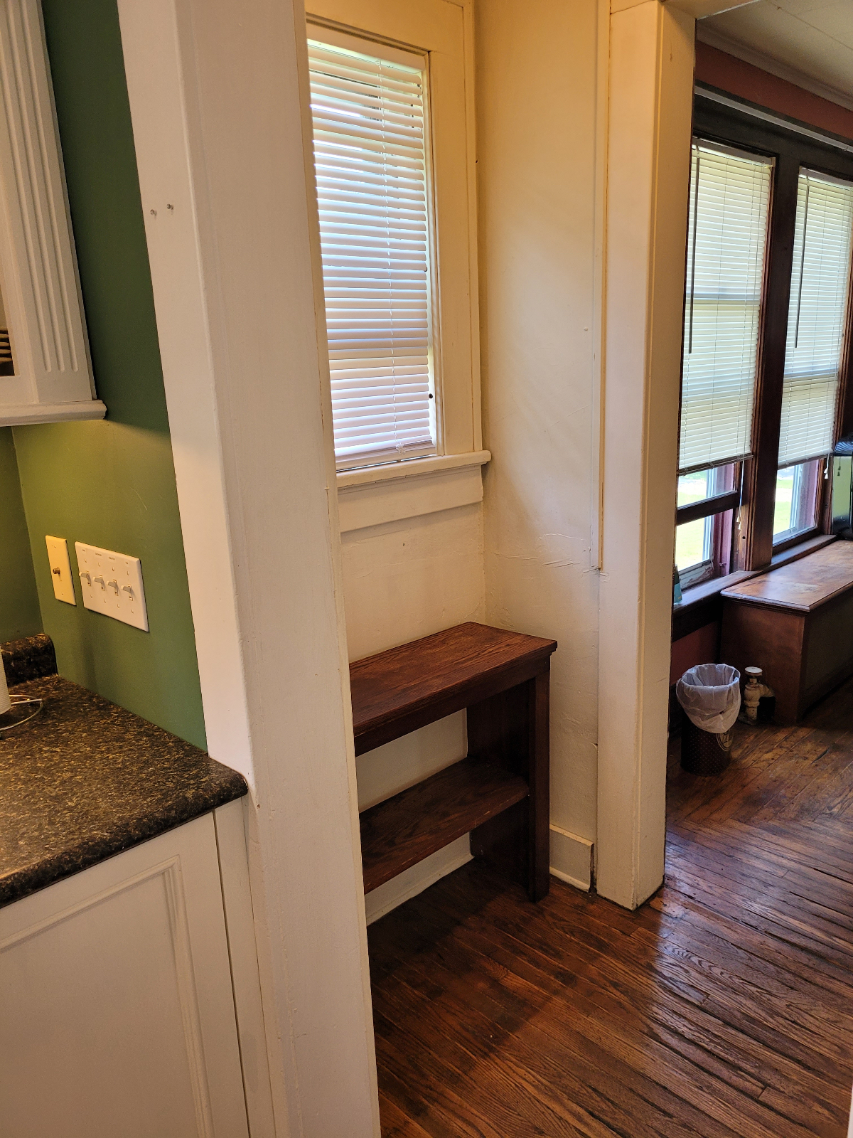 Cozy Historic Walton Home - Photo 6