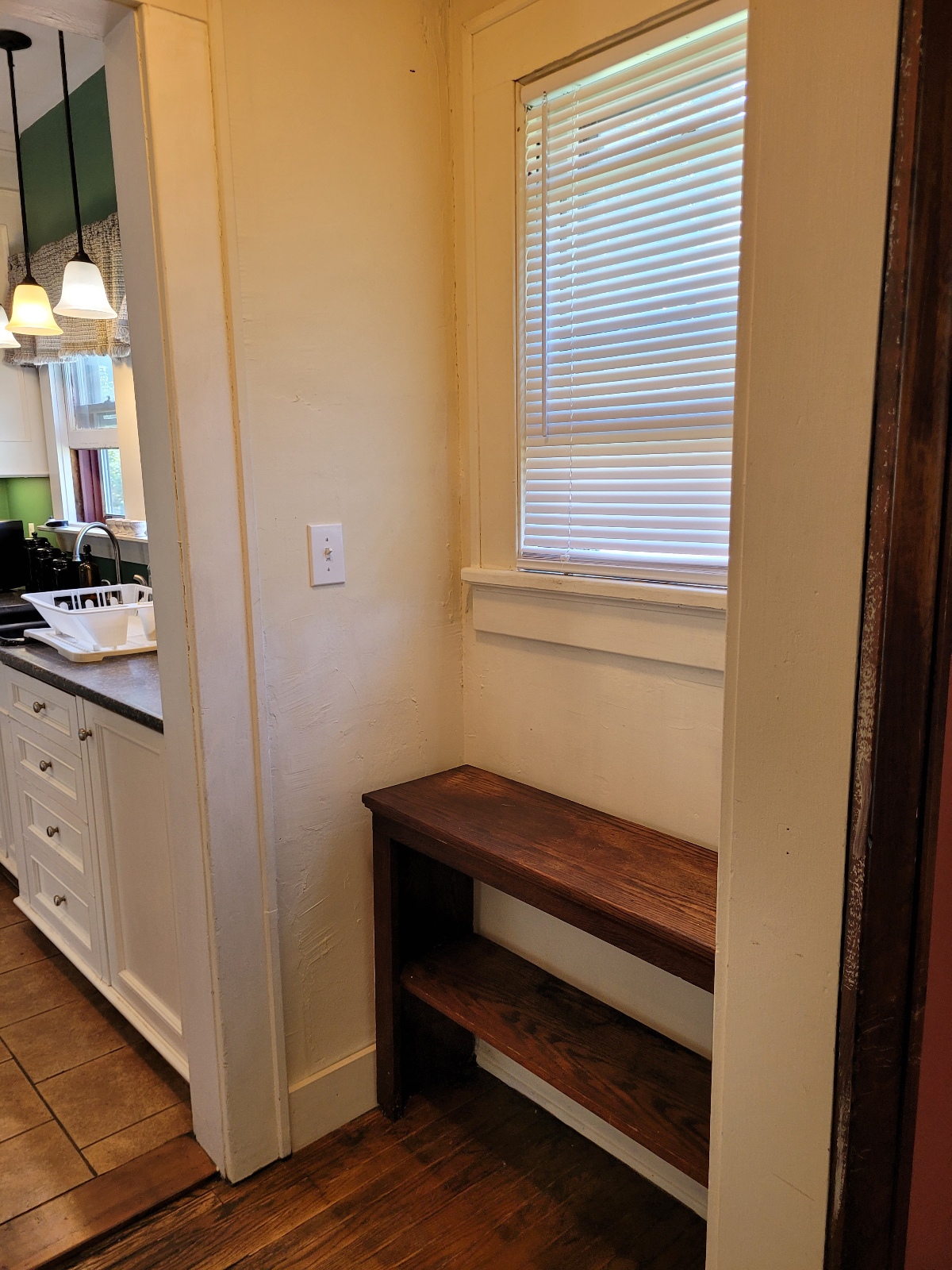 Cozy Historic Walton Home - Photo 7