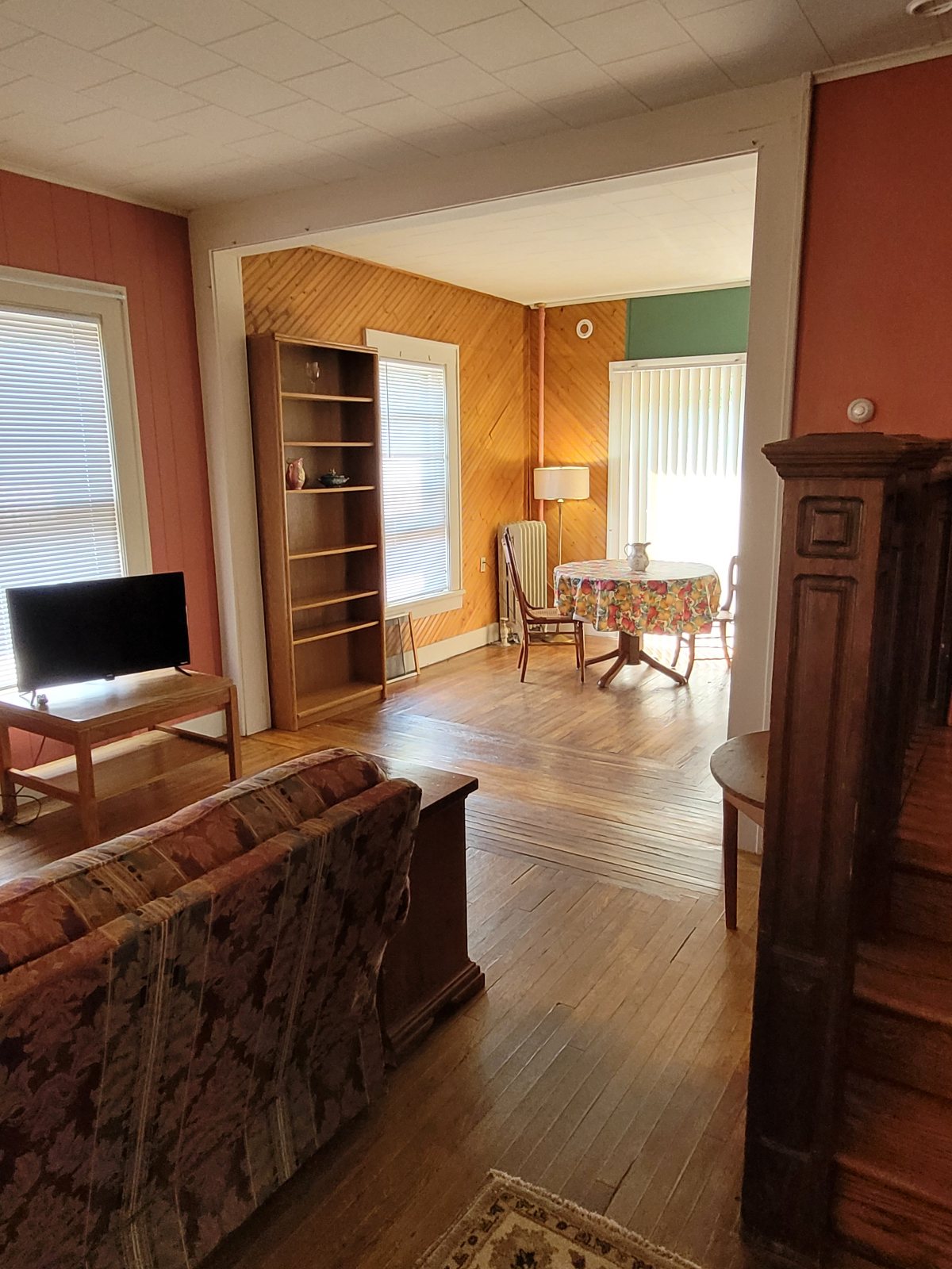 Cozy Historic Walton Home - Photo 12