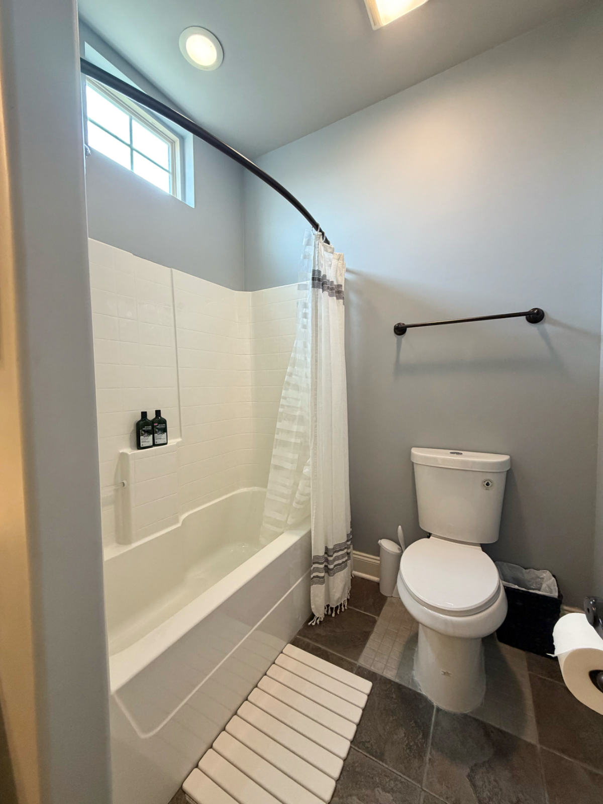 Quiet, Private and Fully Furnished Bedroom 15 Min to Downtown Nashville - Photo 8
