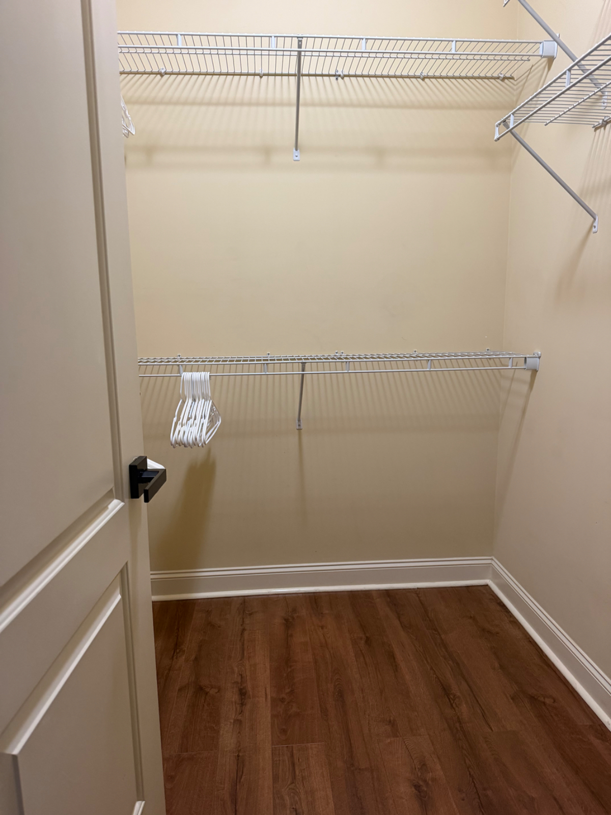 Quiet, Private and Fully Furnished Bedroom 15 Min to Downtown Nashville - Photo 9