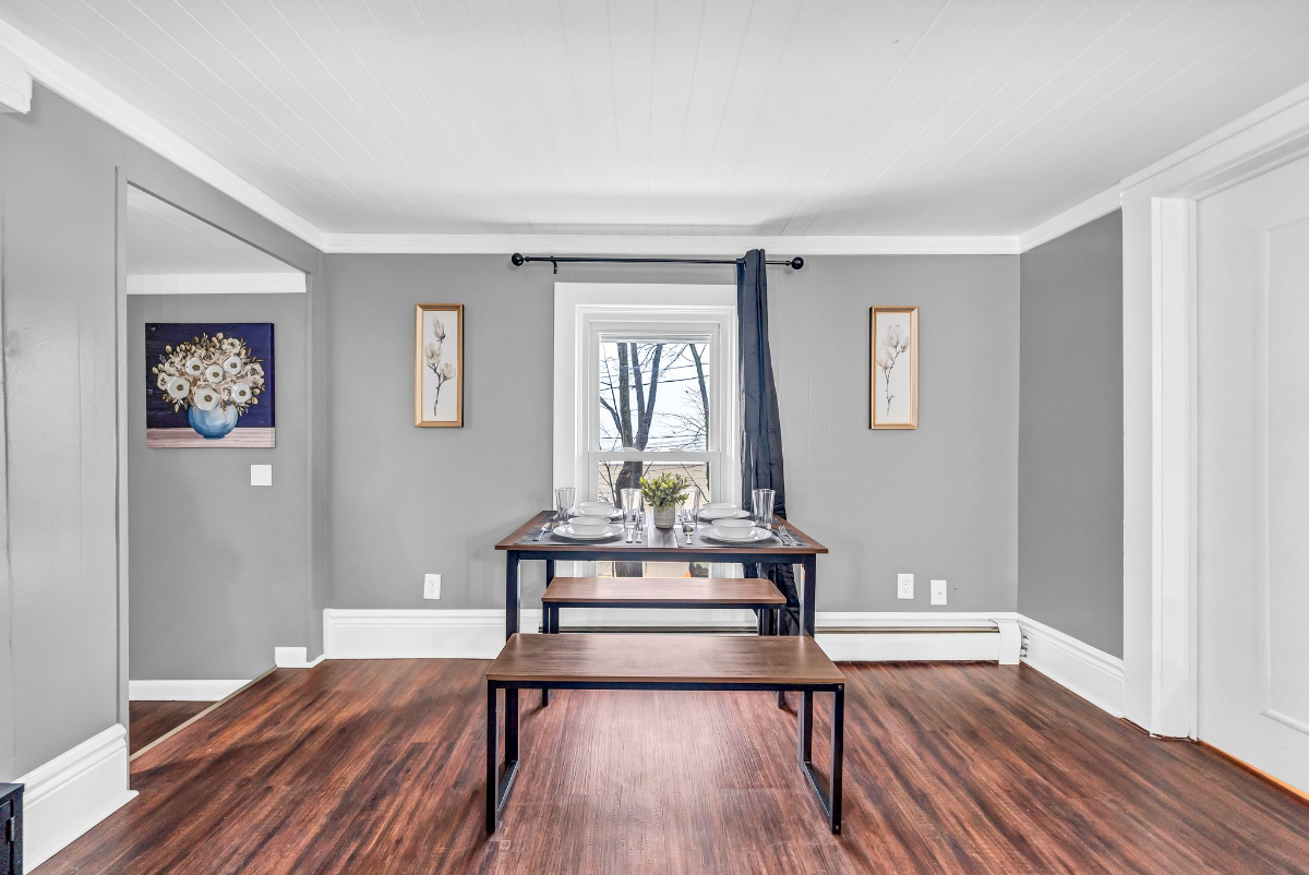 Hamburg 2BR with Free Parking, 9 Min to Highmark Stadium & Ford Plant - Photo 6