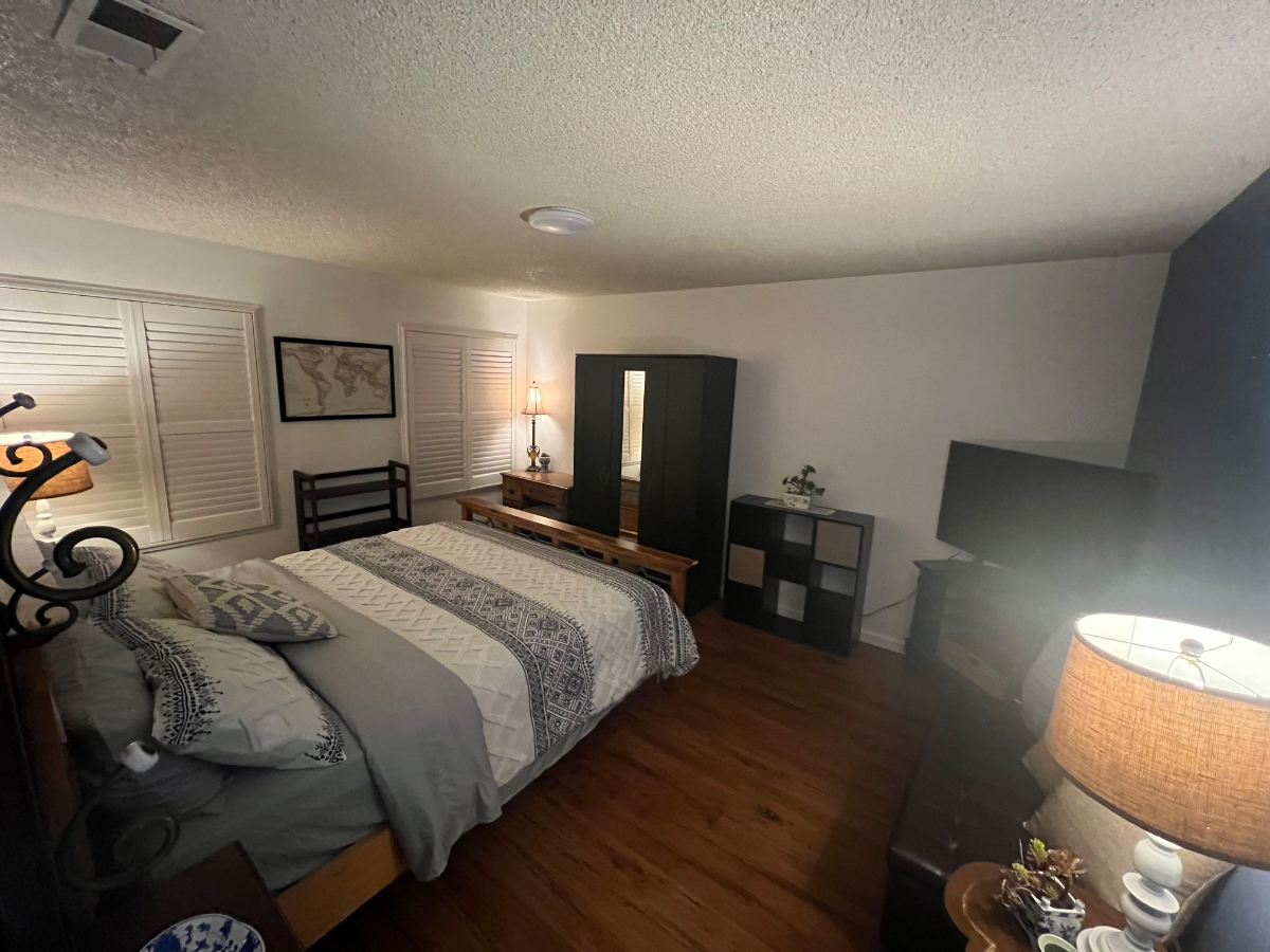 Modern, Peaceful Studio in Vallejo with Private Entrance & All Utilities Included - Photo 4