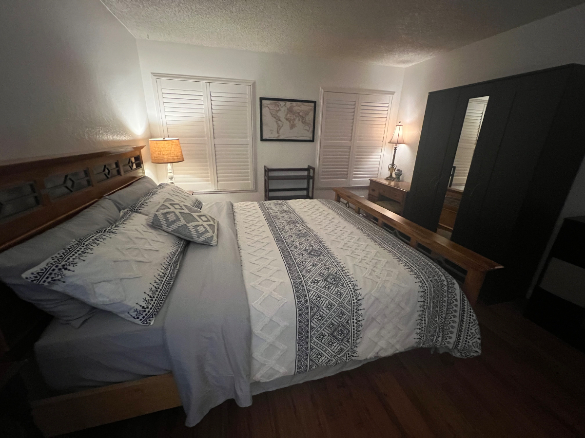 Modern, Peaceful Studio in Vallejo with Private Entrance & All Utilities Included - Photo 2