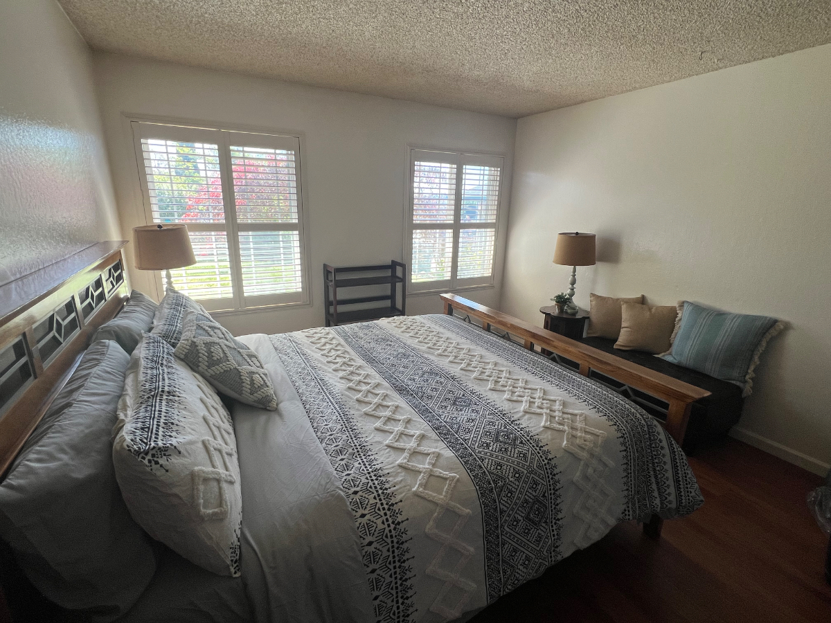Modern, Peaceful Studio in Vallejo with Private Entrance & All Utilities Included - Photo 1
