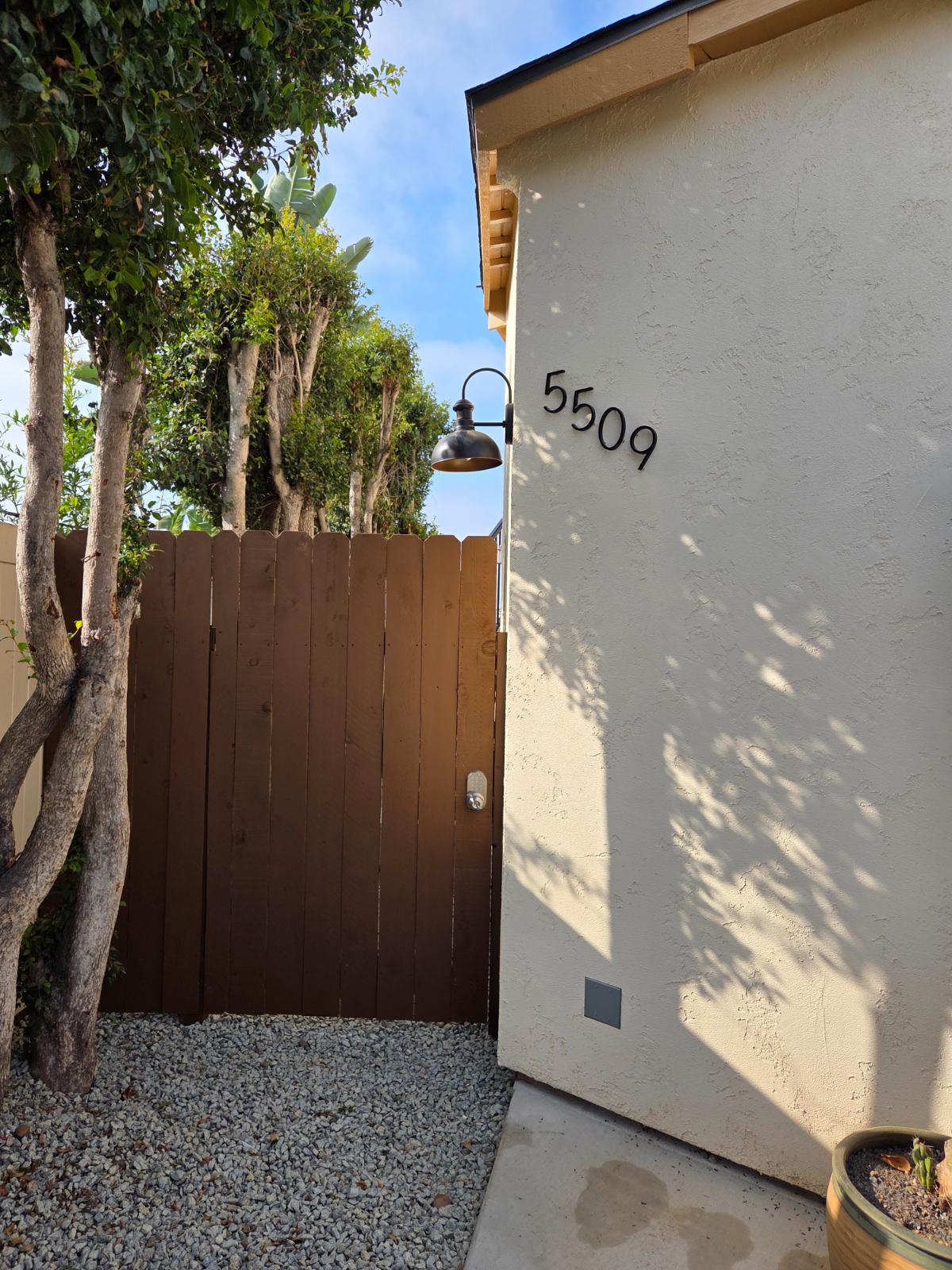 Casita Bonita - Charming Private One-Bedroom Casita with Deck, Views, and All Amenities in Central San Diego - Photo 3