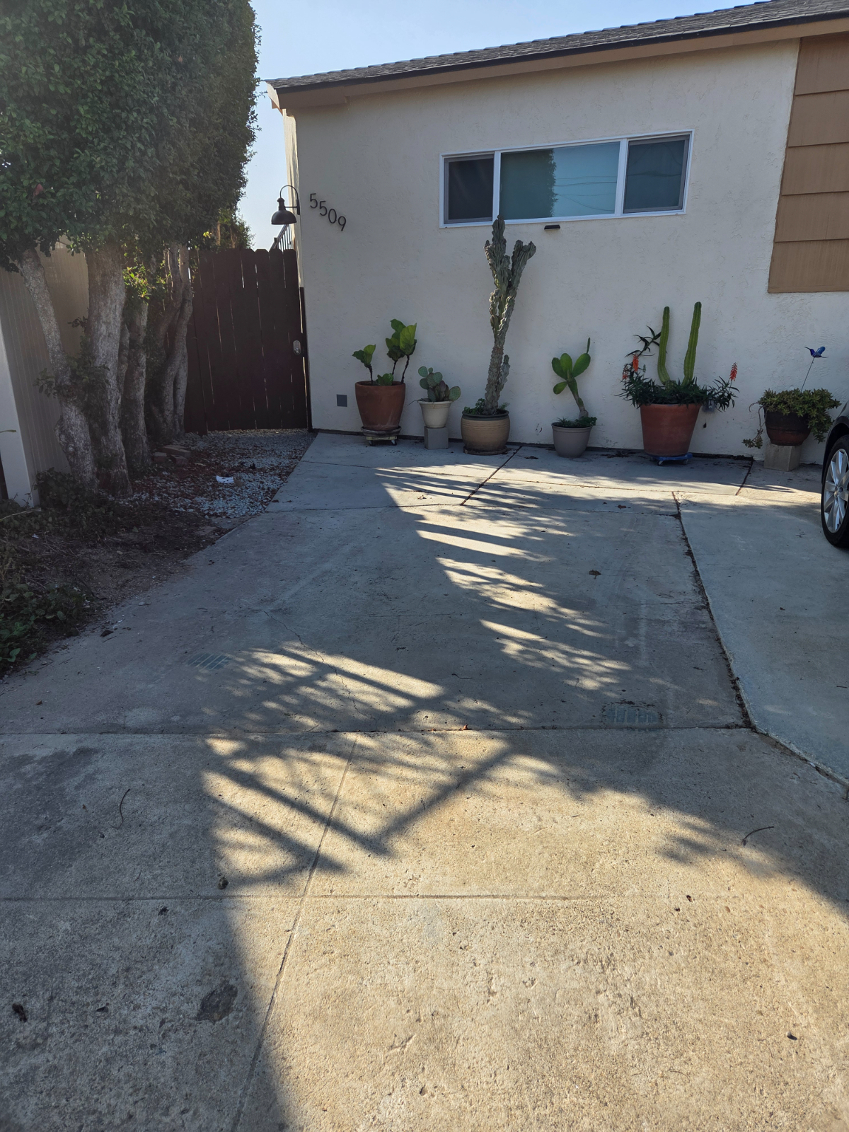 Casita Bonita - Charming Private One-Bedroom Casita with Deck, Views, and All Amenities in Central San Diego - Photo 2
