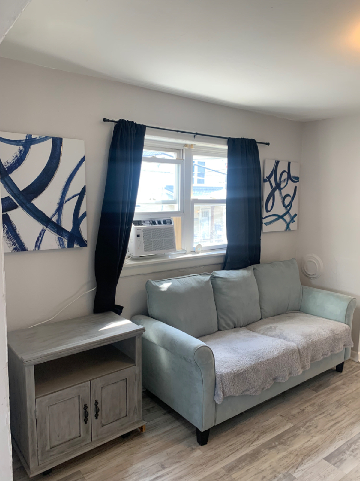 Cozy Studio near Hospital, downtown, restaurants, Grand Vue Park, and much more - Photo 2