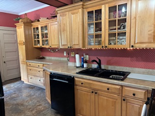 Spacious Apartment at 502 South Main Street - Photo 9