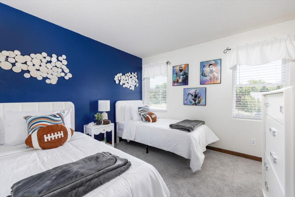 Modern Comfort in the Hamburg Orchard Park Area - Photo 2