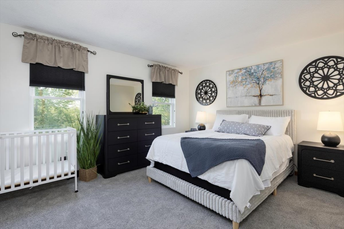Modern Comfort in the Hamburg Orchard Park Area - Photo 3