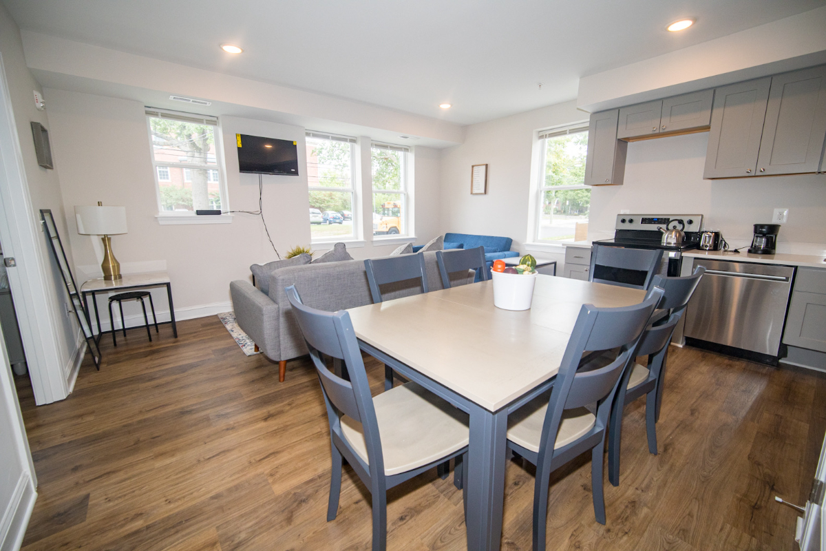 Modern, Comfortable Apartments with All the Essentials--Steps from the Metro Apt C06 - Photo 8