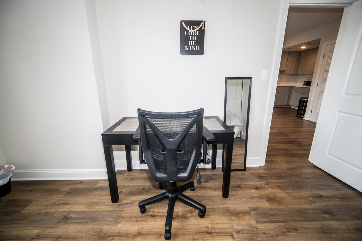 Modern, Comfortable Apartments with All the Essentials--Steps from the Metro Apt C06 - Photo 2