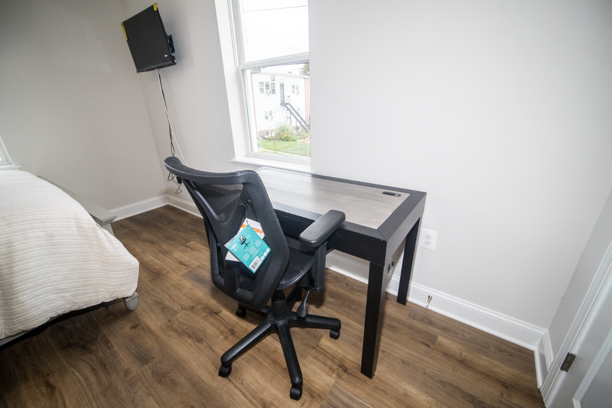 Modern, Comfortable Apartments with All the Essentials--Steps from the Metro Apt C06 - Photo 9