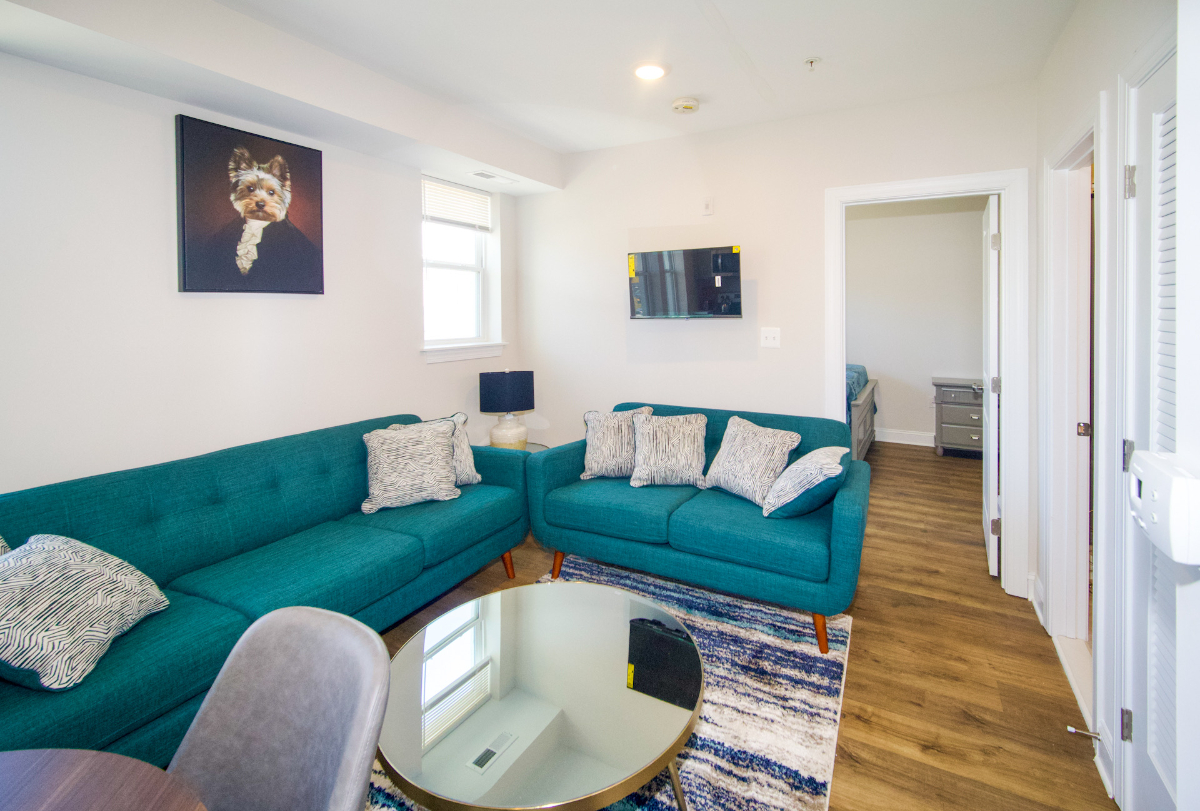Modern, Comfortable Apartments with All the Essentials--Steps from the Metro Apt C06 - Photo 4