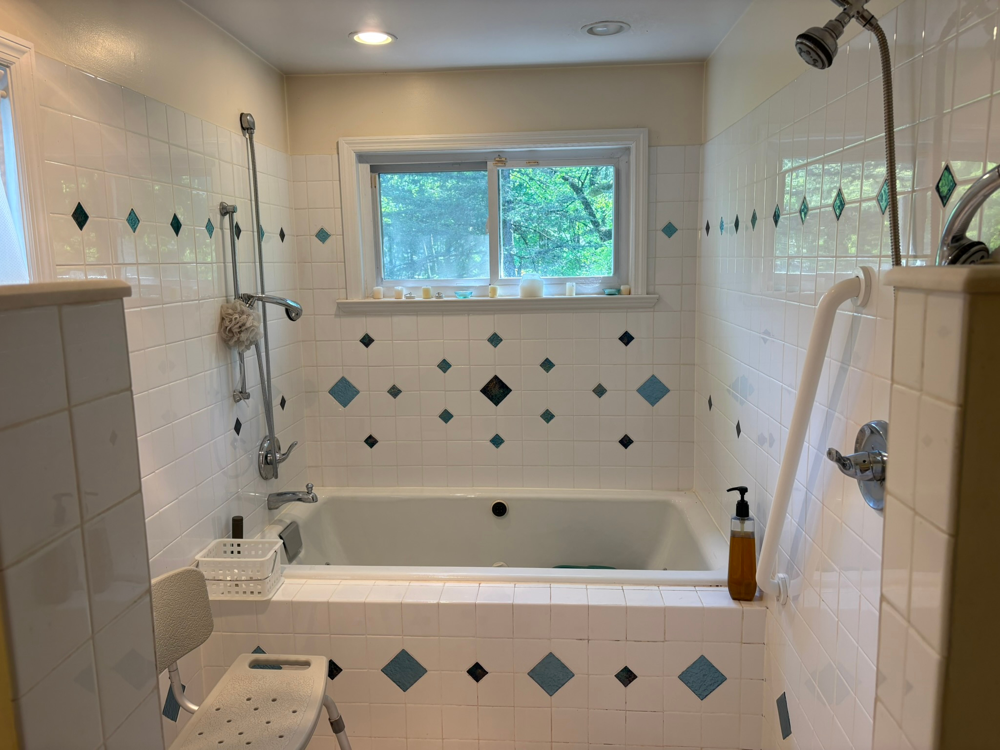 Edgemont Home - Photo 1