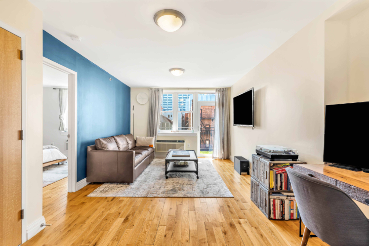 Luxury Manhattan Abode, Close to all - Photo 1