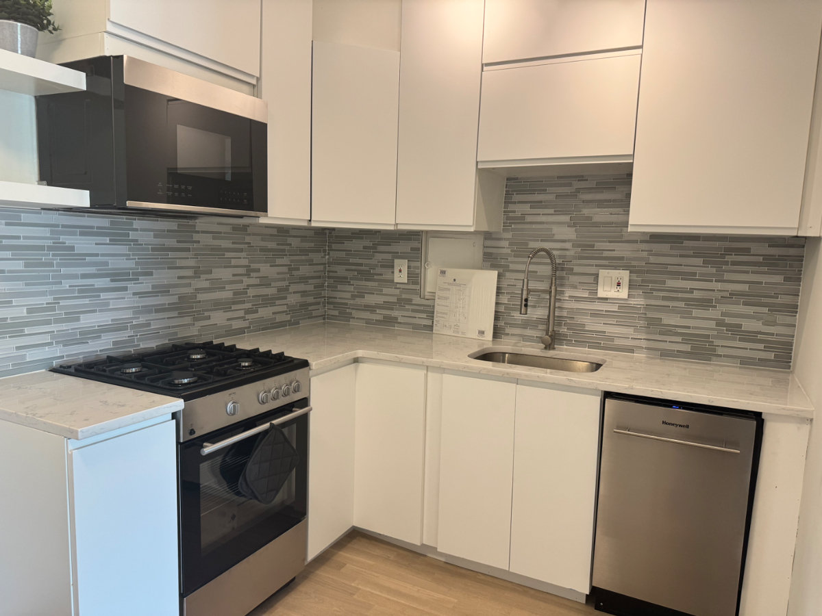 Newly renovated condo in SW DC - Photo 2