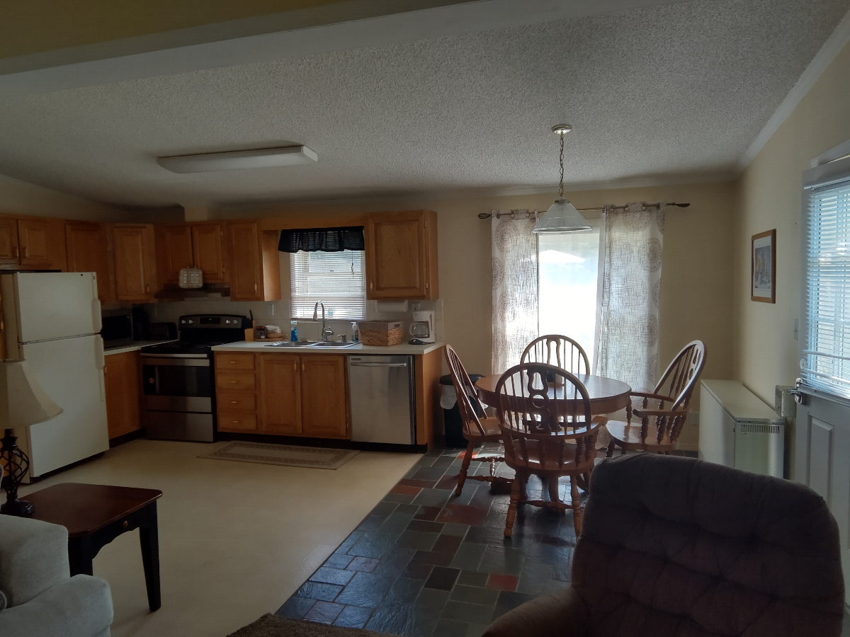 3 bed 2 bath Cooperstown Apt 1 - Photo 8