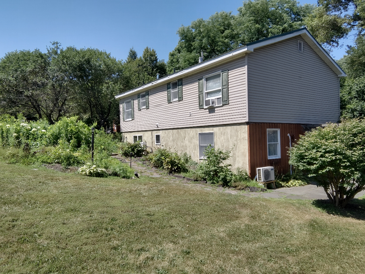 3 bed 2 bath Cooperstown Apt 1 - Photo 11