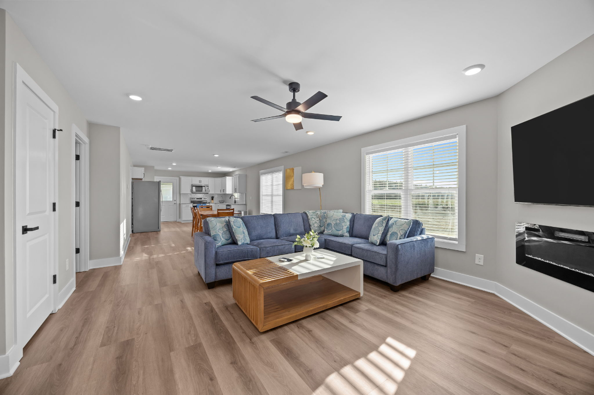 New Construction - Luxury Home - Photo 8