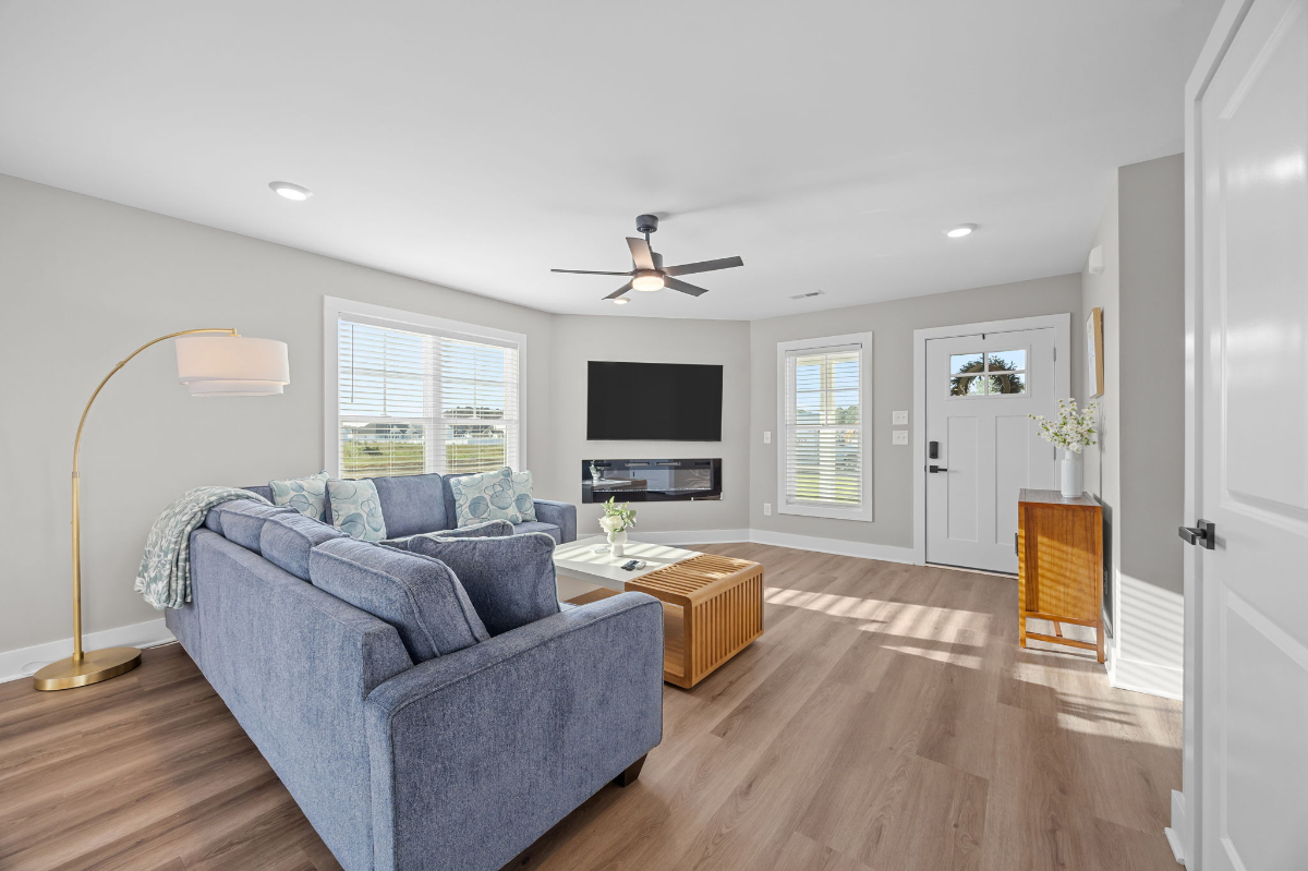 New Construction - Luxury Home - Photo 2