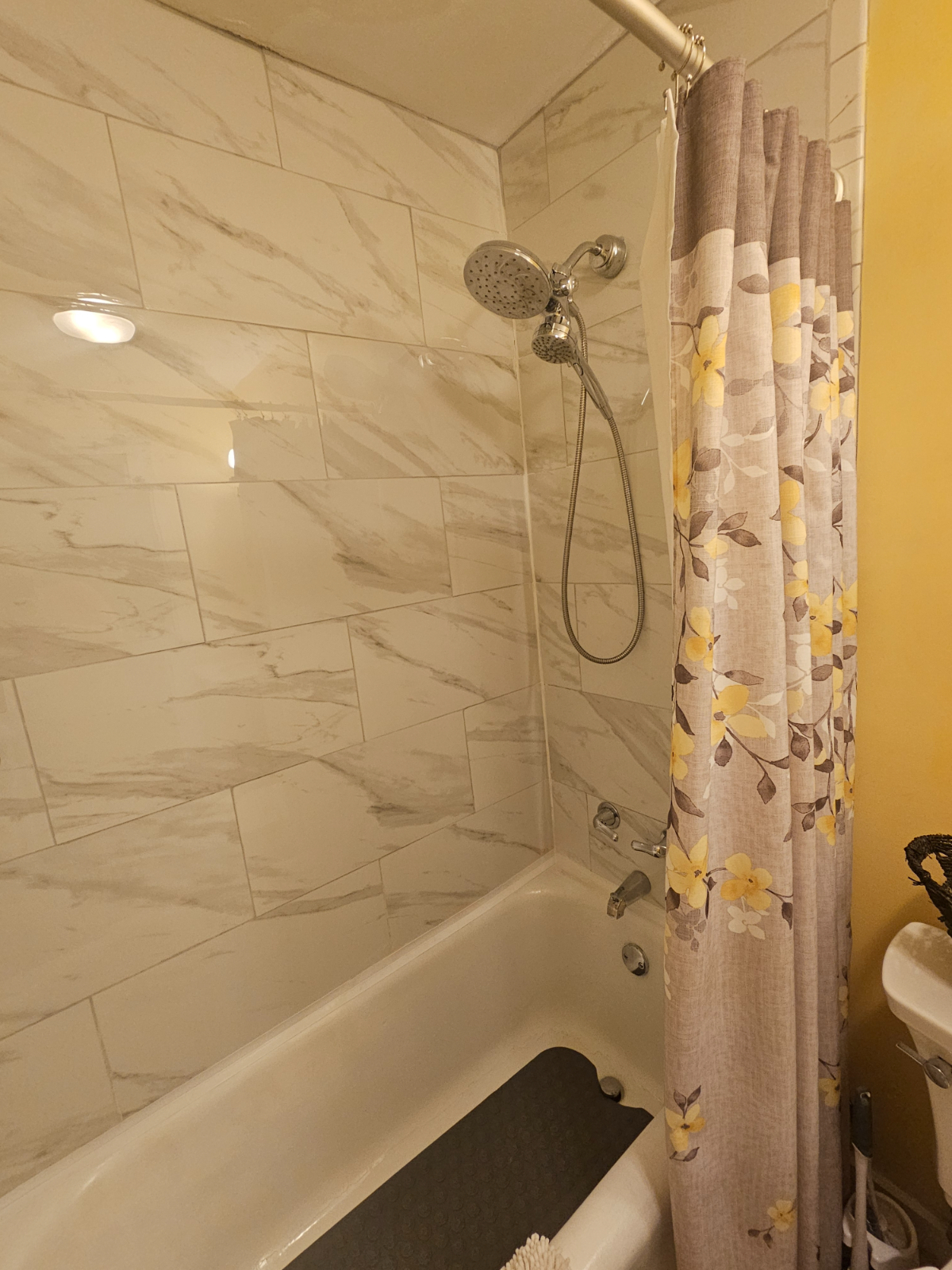 Extended Stay Bliss - Utilities, Laundry,... - Photo 4
