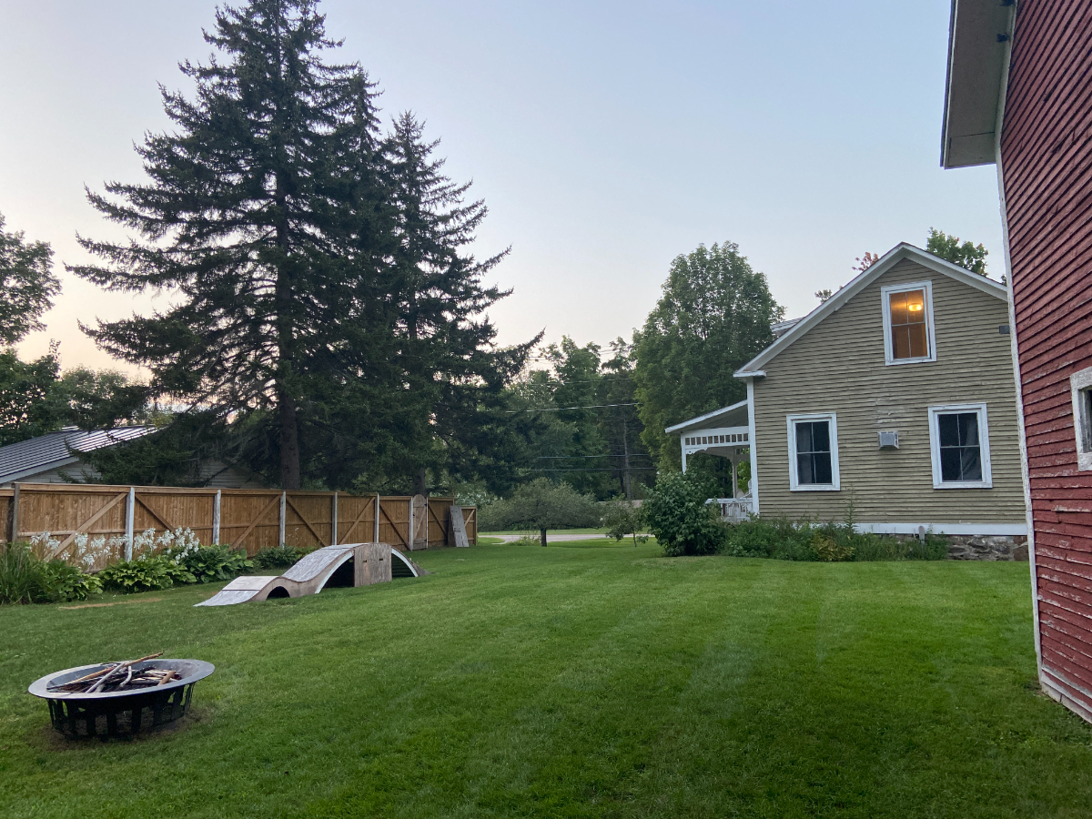 East Middlebury Gem - Photo 3