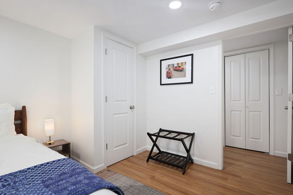 2 Bedroom Garden Apartment in NW Washington DC with Lots of Natural Light, Backyard, Street Parking  - Photo 12