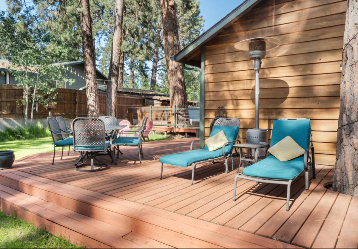 Family Home on 1/3 acre in the City of Bend - Photo 6