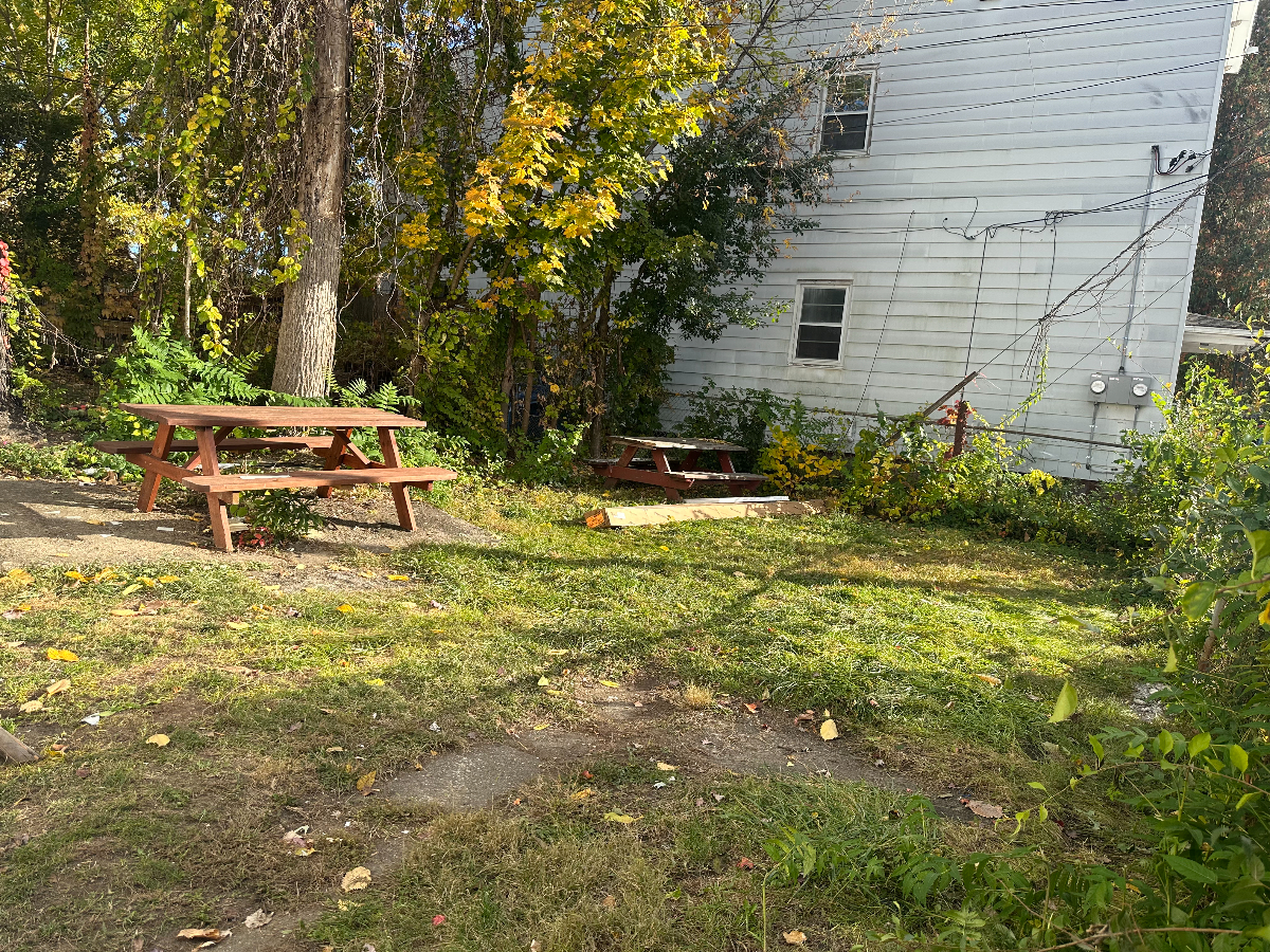 2 Bedroom Apartment Near Everything - Photo 12
