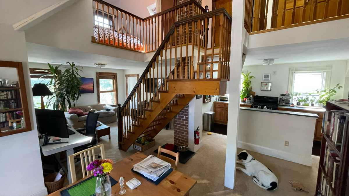 Great Furnished Apartment 4 Blocks from UVM Medical Center - Photo 2